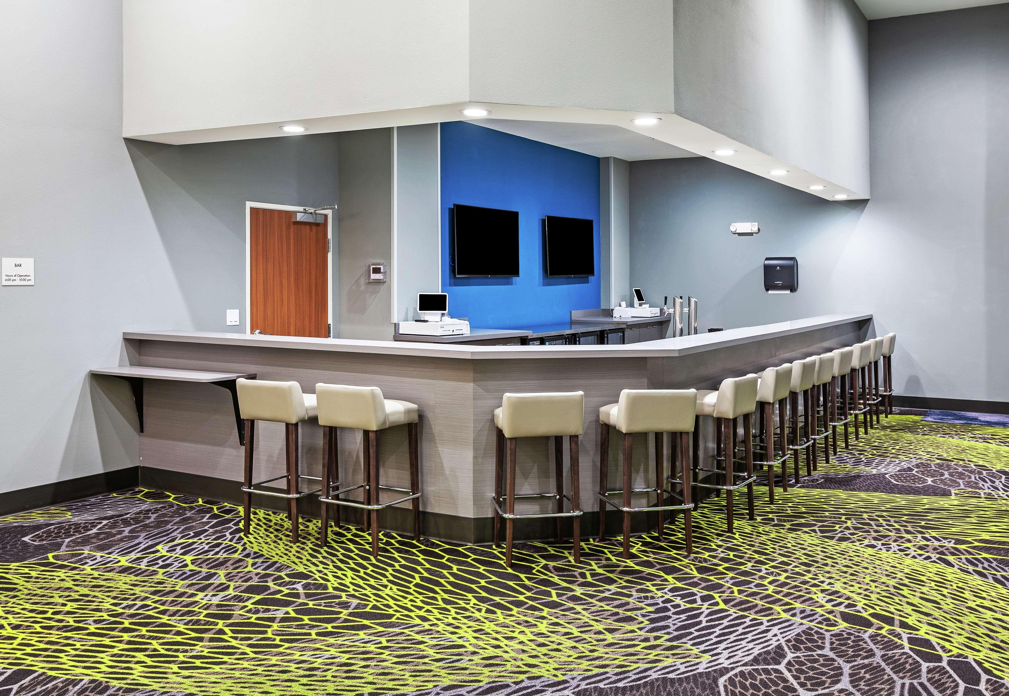 Hampton Inn & Suites Liberal Exteriör bild