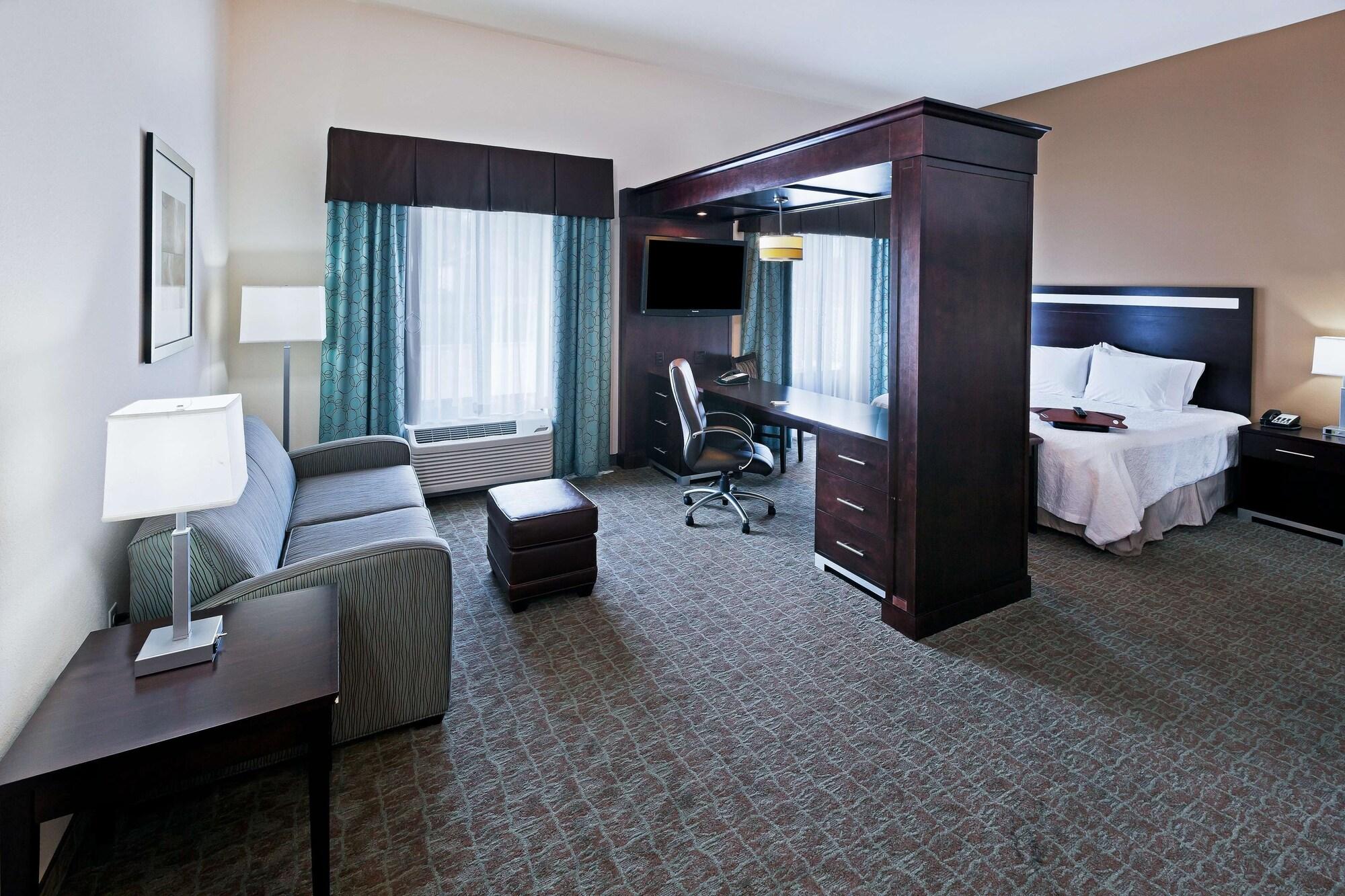 Hampton Inn & Suites Liberal Exteriör bild
