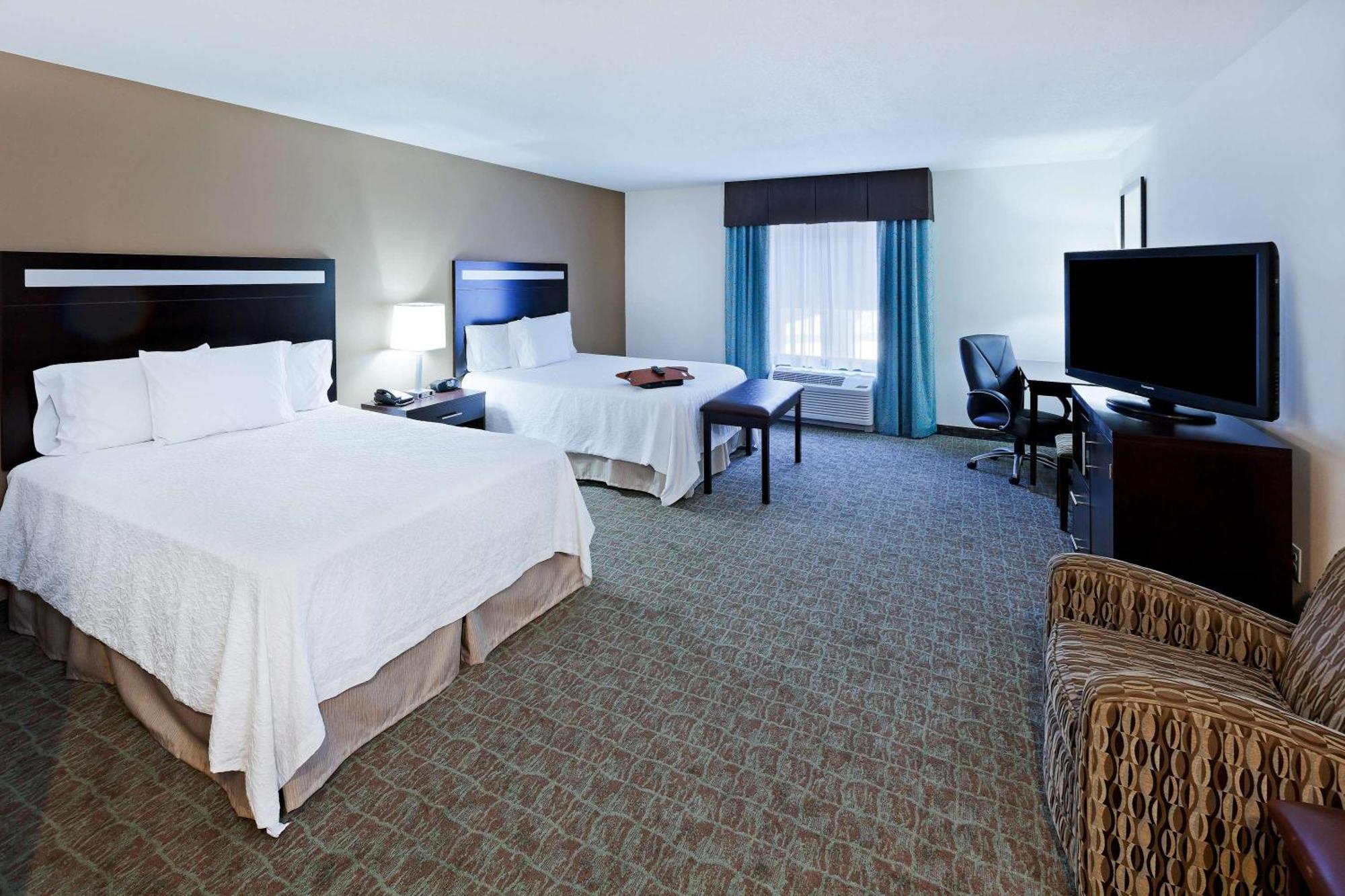 Hampton Inn & Suites Liberal Exteriör bild